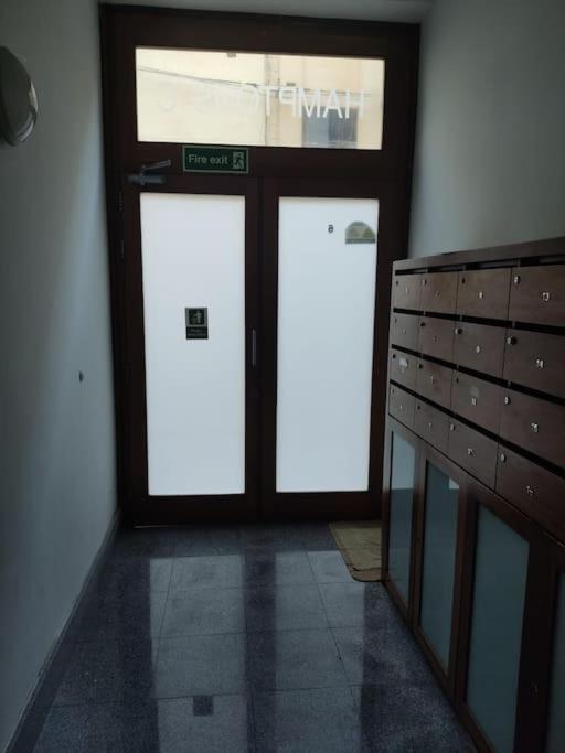 Hampton Court, Block C, N.2 Apartamento St. Paul's Bay Exterior foto
